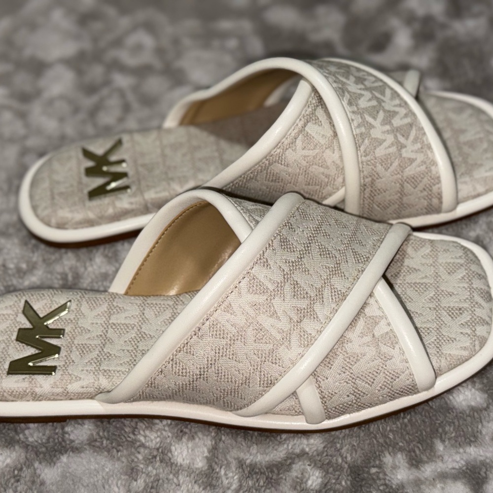 Michael Kors Beige Patterned Slippers